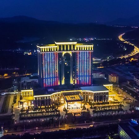 Malachite Hotel Dongguan Дунгуань Екстер'єр фото