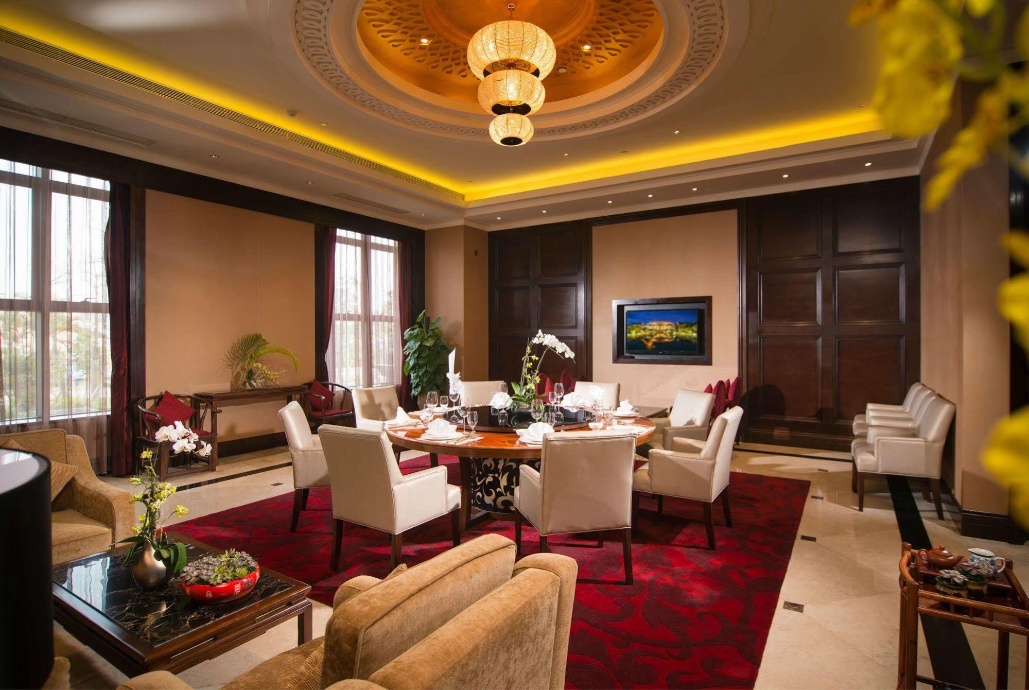 Malachite Hotel Dongguan Дунгуань Екстер'єр фото