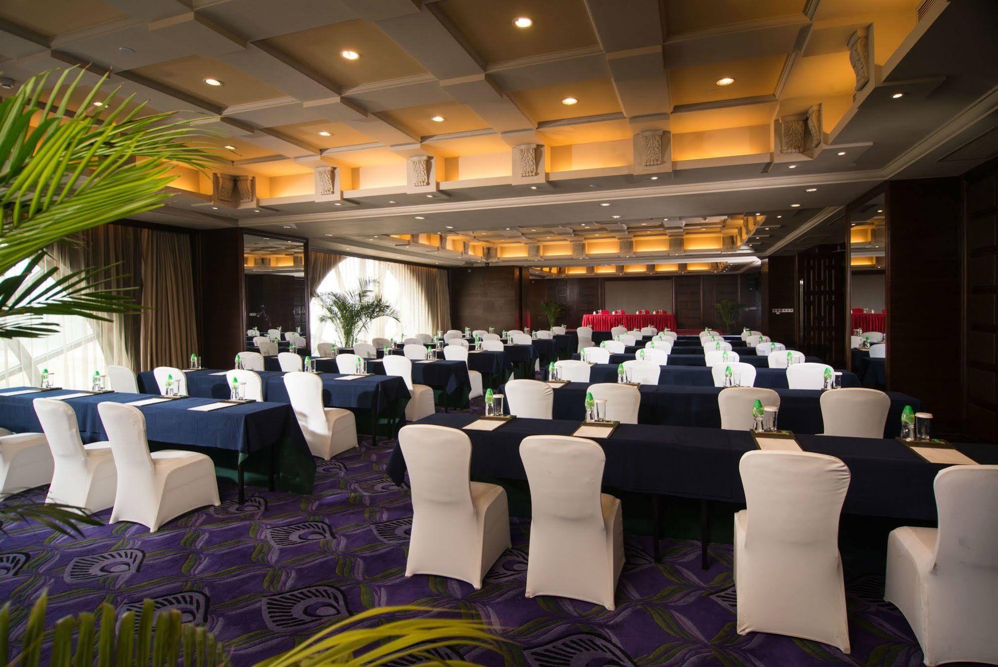 Malachite Hotel Dongguan Дунгуань Екстер'єр фото