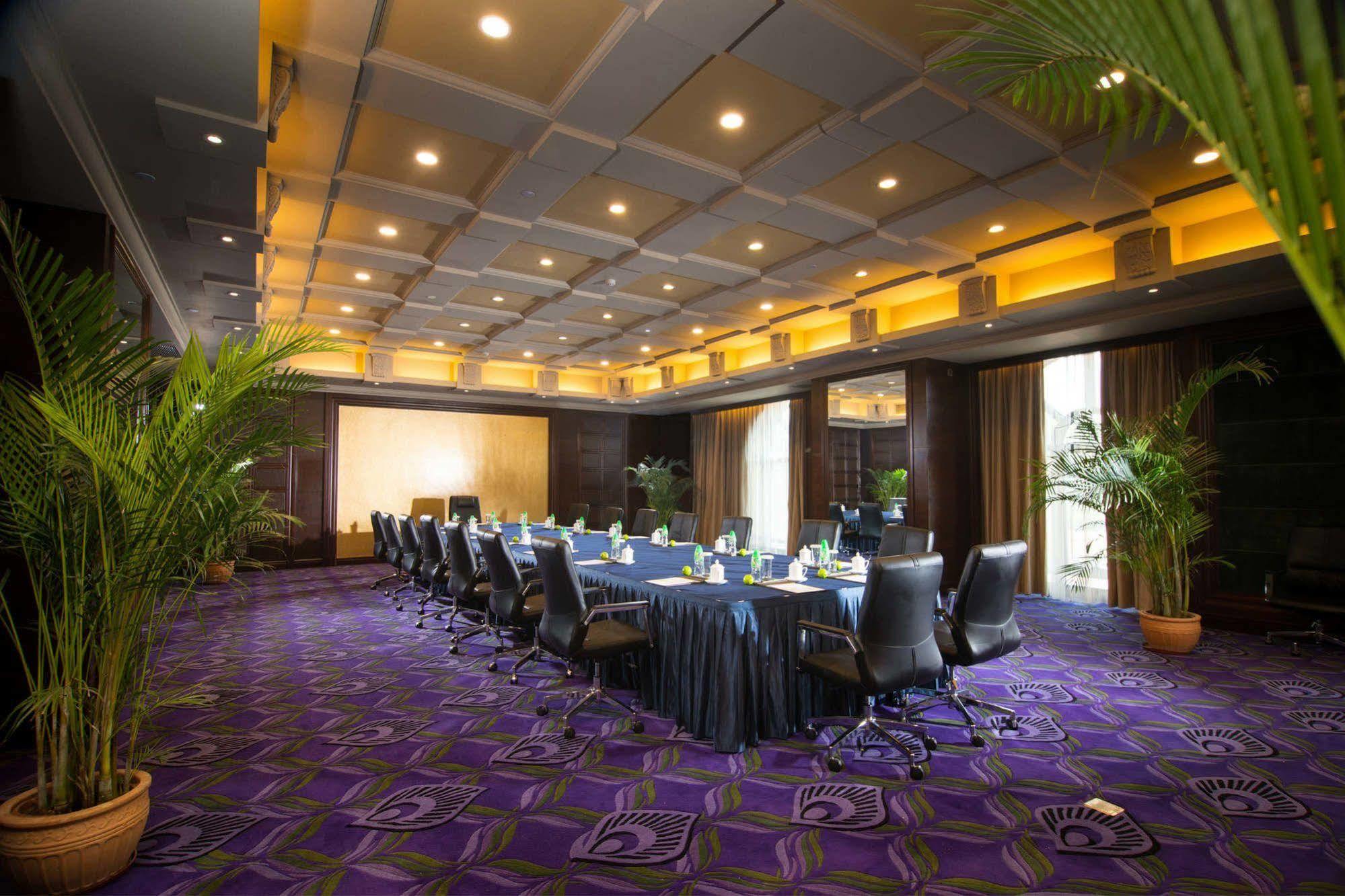 Malachite Hotel Dongguan Дунгуань Екстер'єр фото
